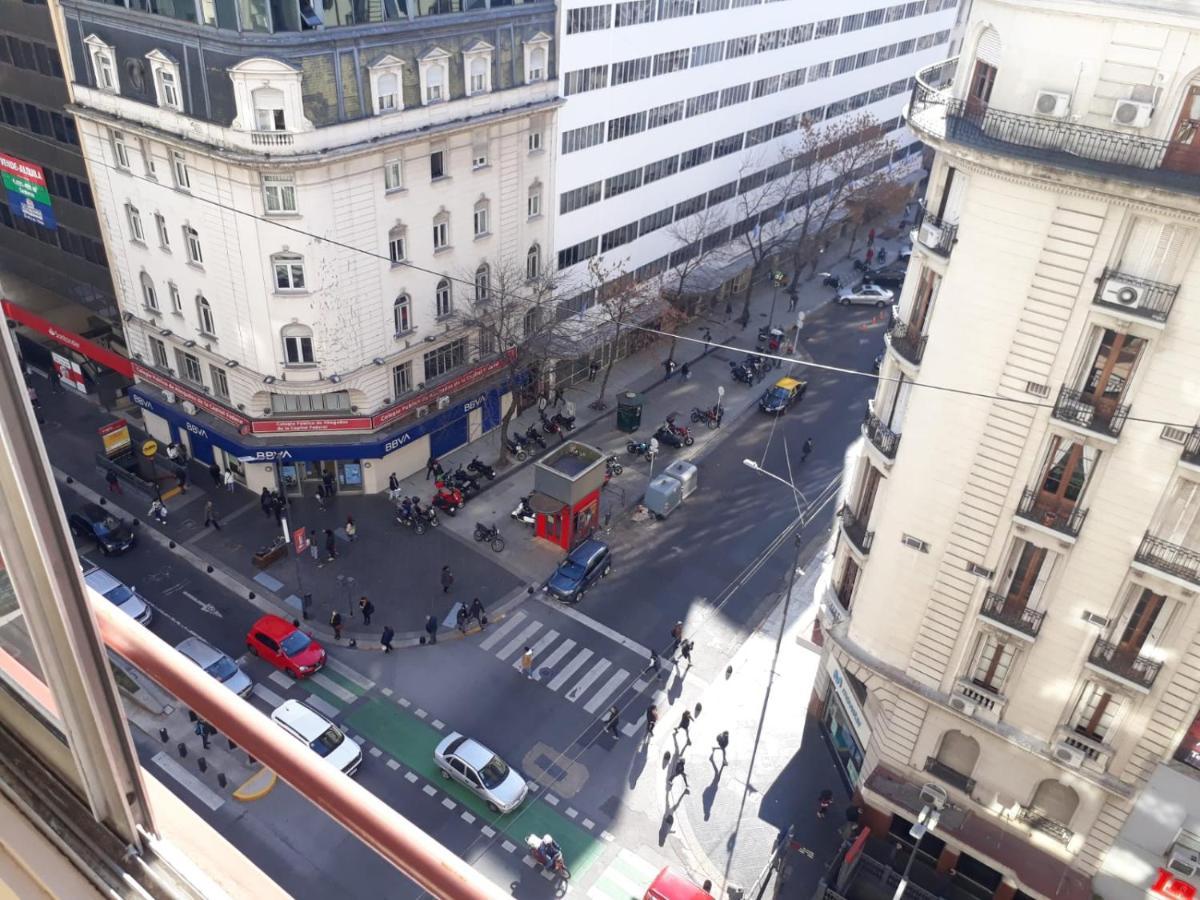 4 Ventanales Sobre La Avenida Corrientes Buenos Aires Exterior foto